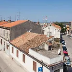 Ingrid * Pula